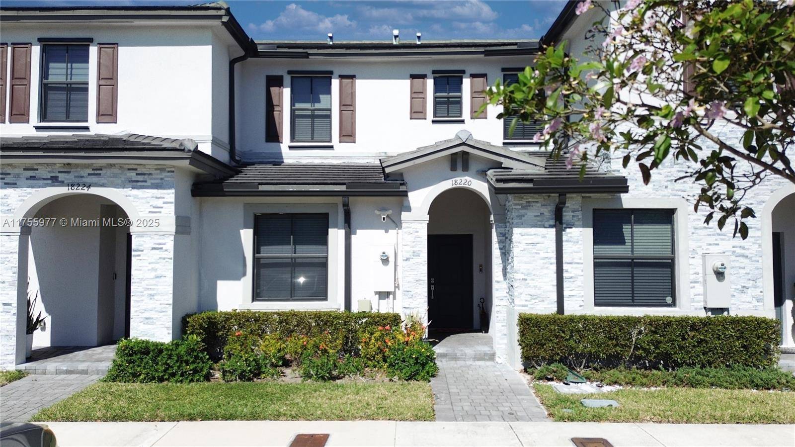 Miami, FL 33187,18220 SW 148th Rd