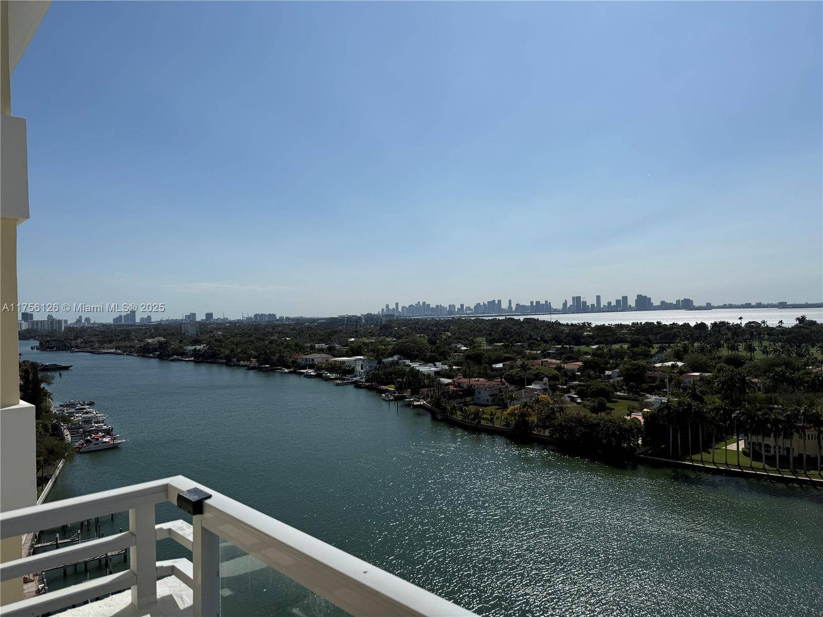 Miami Beach, FL 33140,5600 Collins Ave #16G