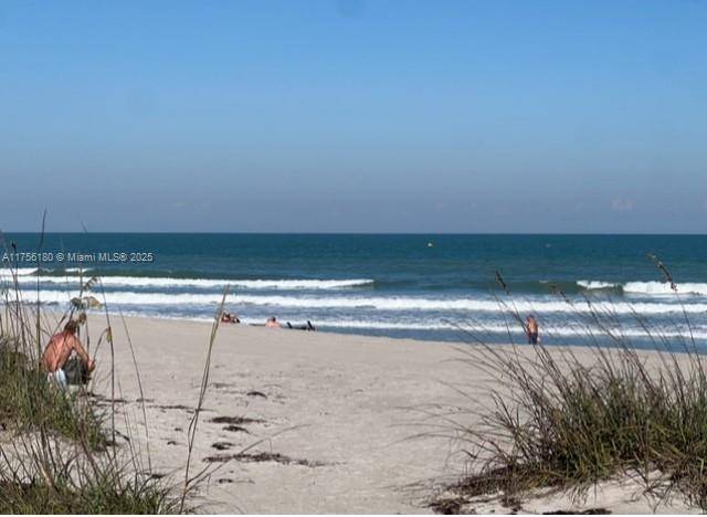 Cocoa Beach, FL 32931,2090 ATLANTIC AVE #402