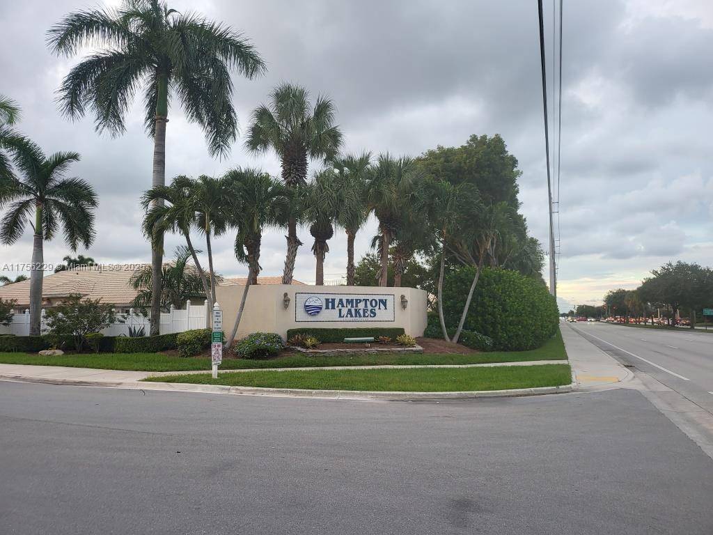 Boynton Beach, FL 33436,Address not disclosed