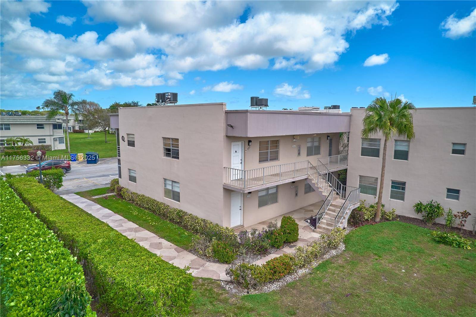 Delray Beach, FL 33484,793 Flanders #Q