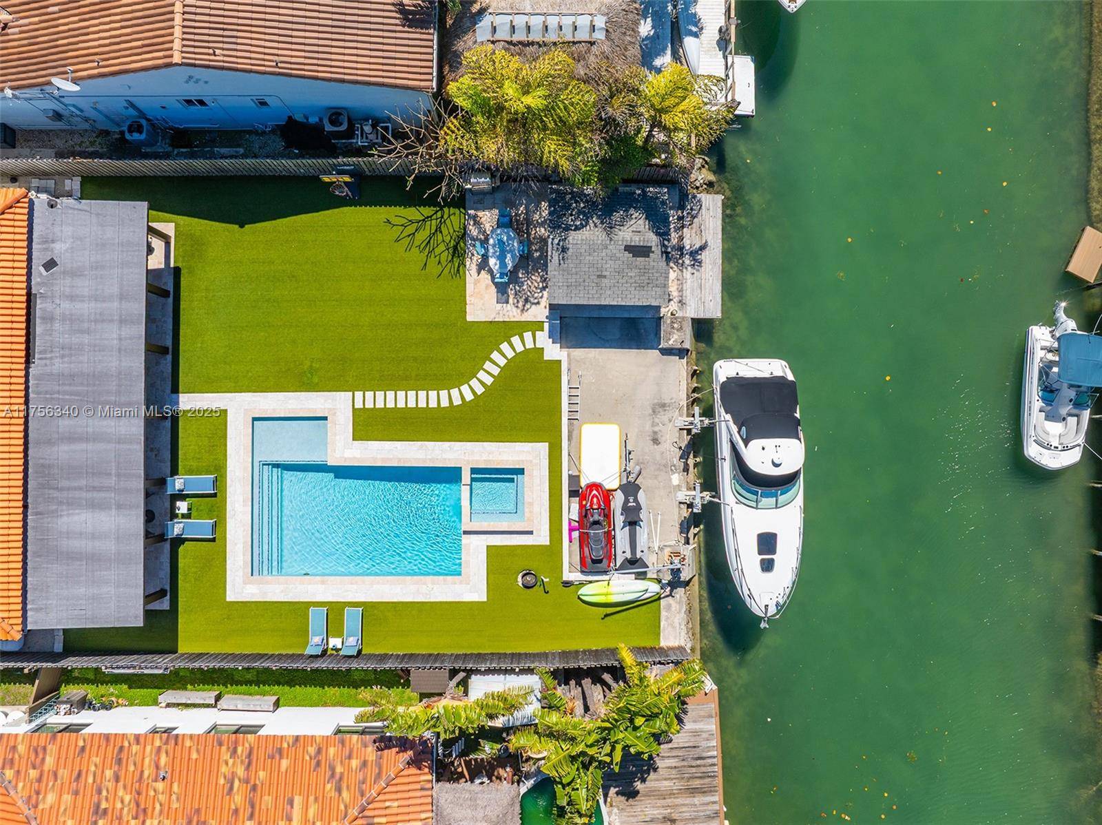 Miami Beach, FL 33141,7940 Hawthorne Ave