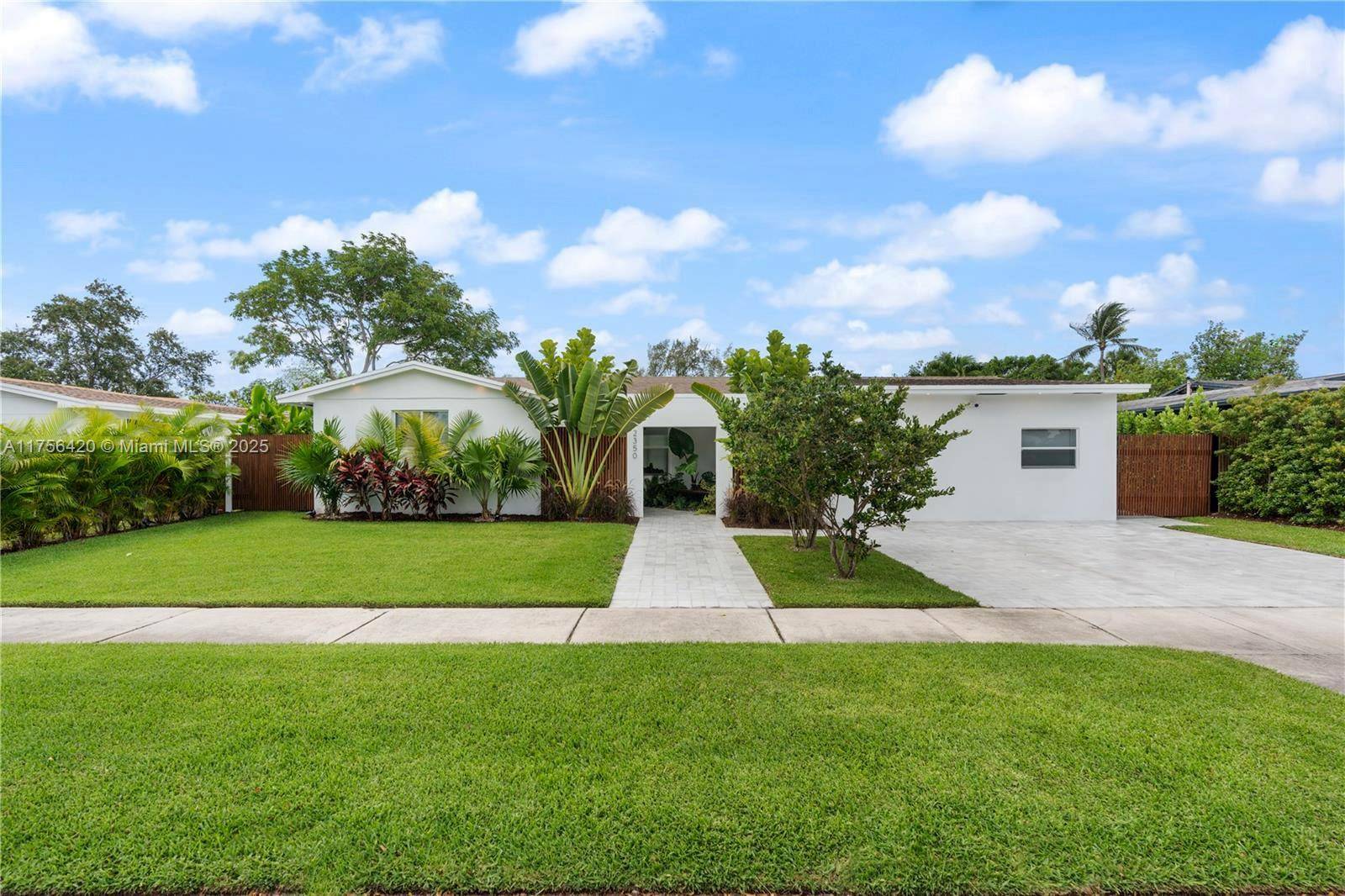 Miami, FL 33180,2350 NE 193 st