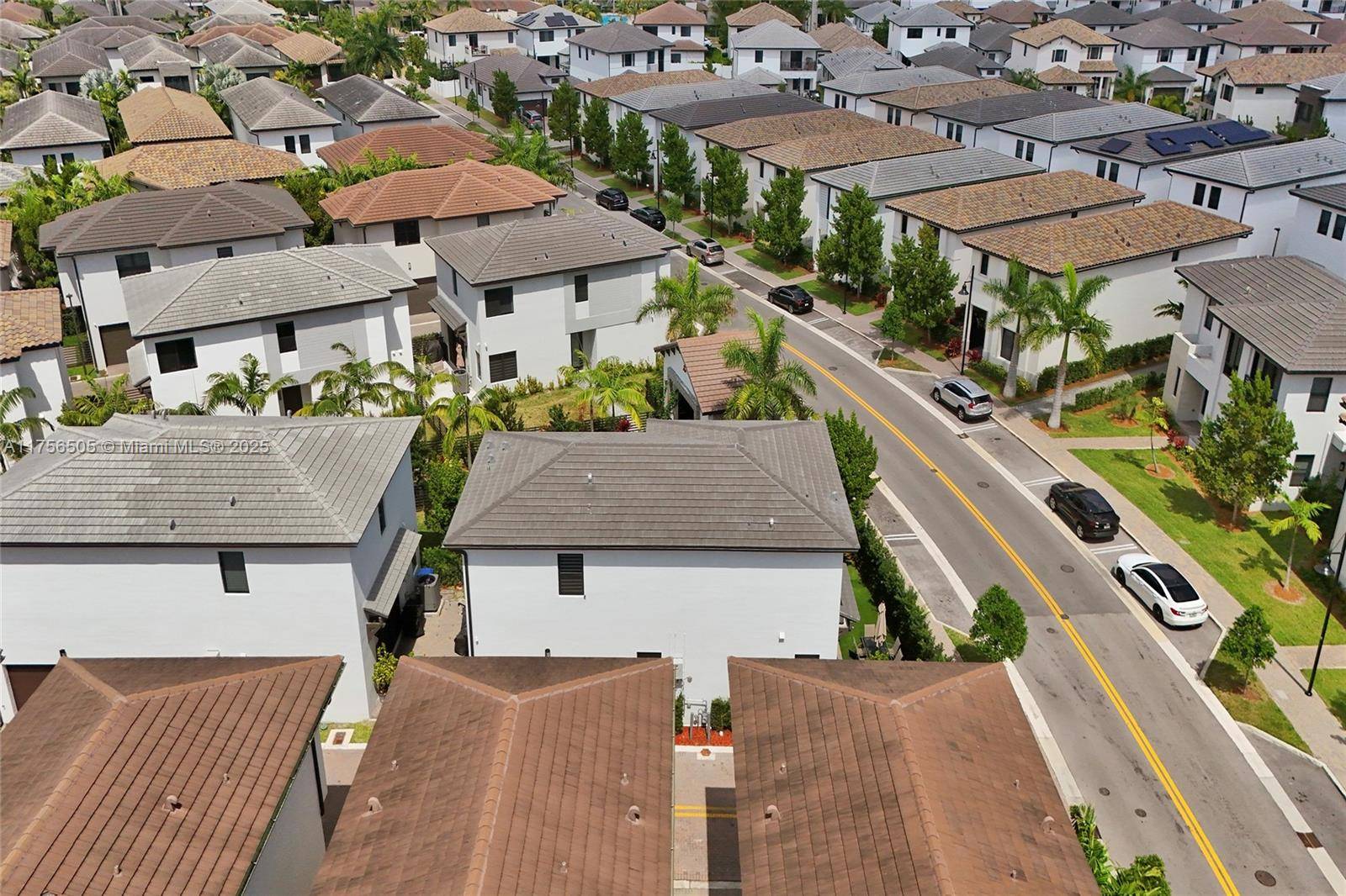 Doral, FL 33166,8211 NW 43rd Ter