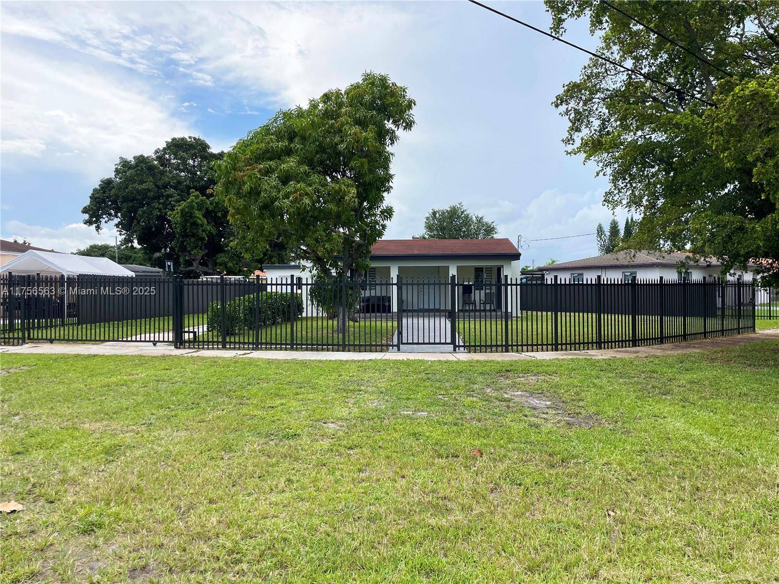 Miami, FL 33144,170 SW 63rd Ct