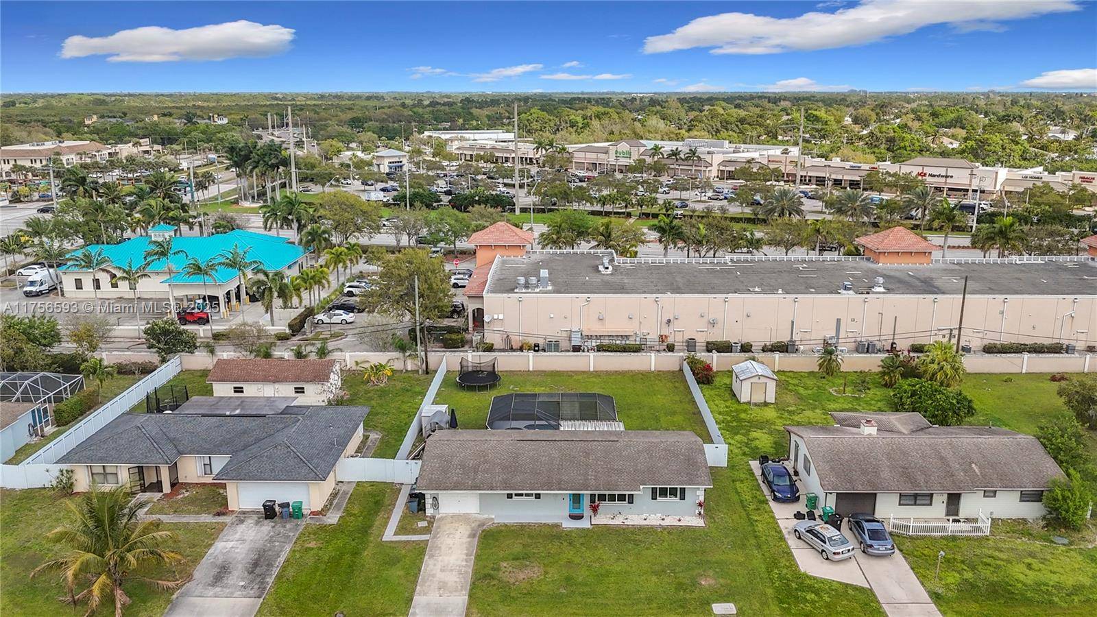 Port St Lucie, FL 34952,1137 SE Petunia Ave