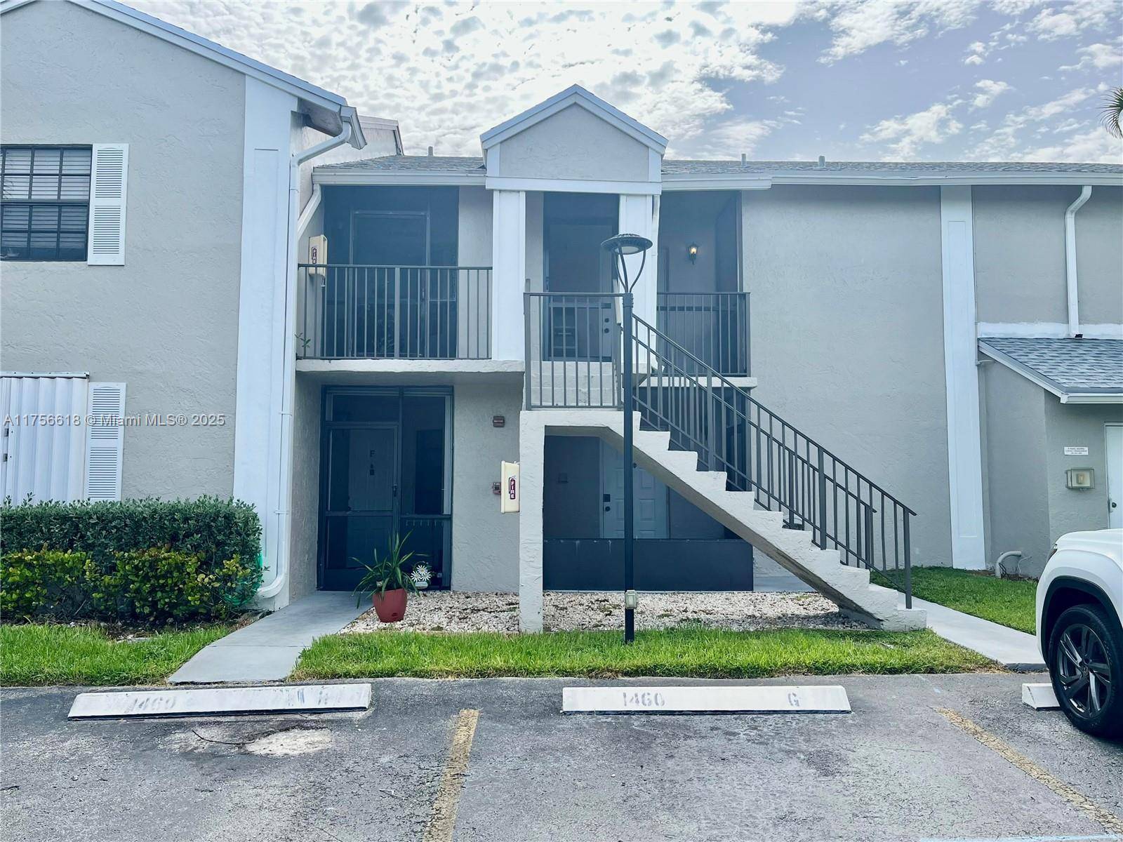 Homestead, FL 33034,1460 Jefferson Dr #H