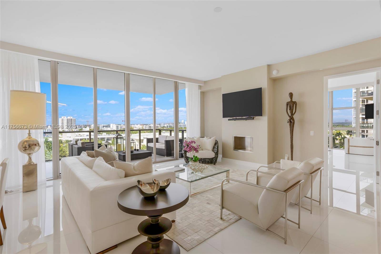 Bal Harbour, FL 33154,9701 Collins Ave #805S