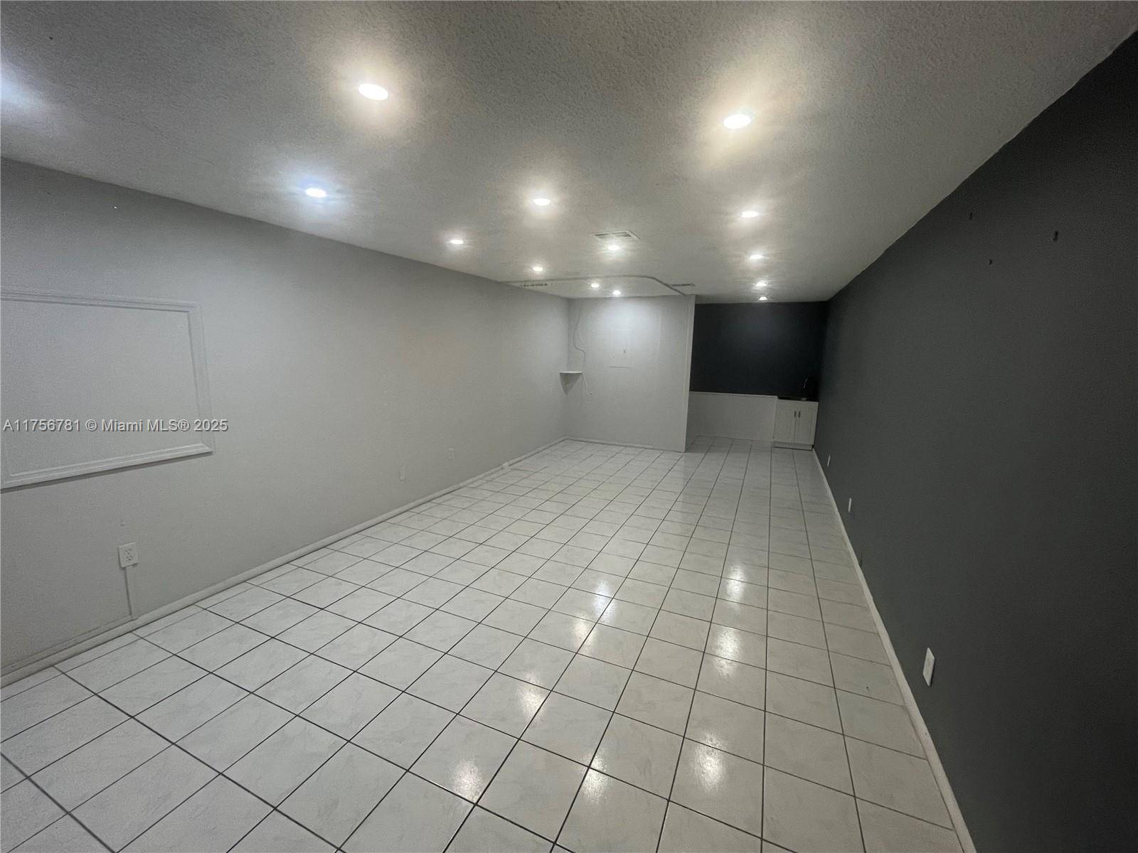 Hialeah, FL 33013,398 E 33rd St #202
