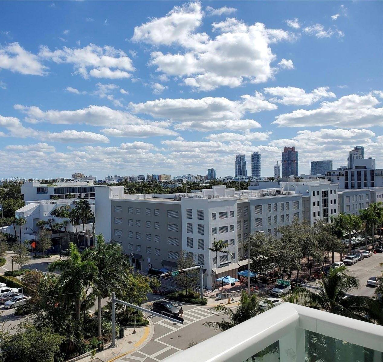 Miami Beach, FL 33139,1000 West Ave #702