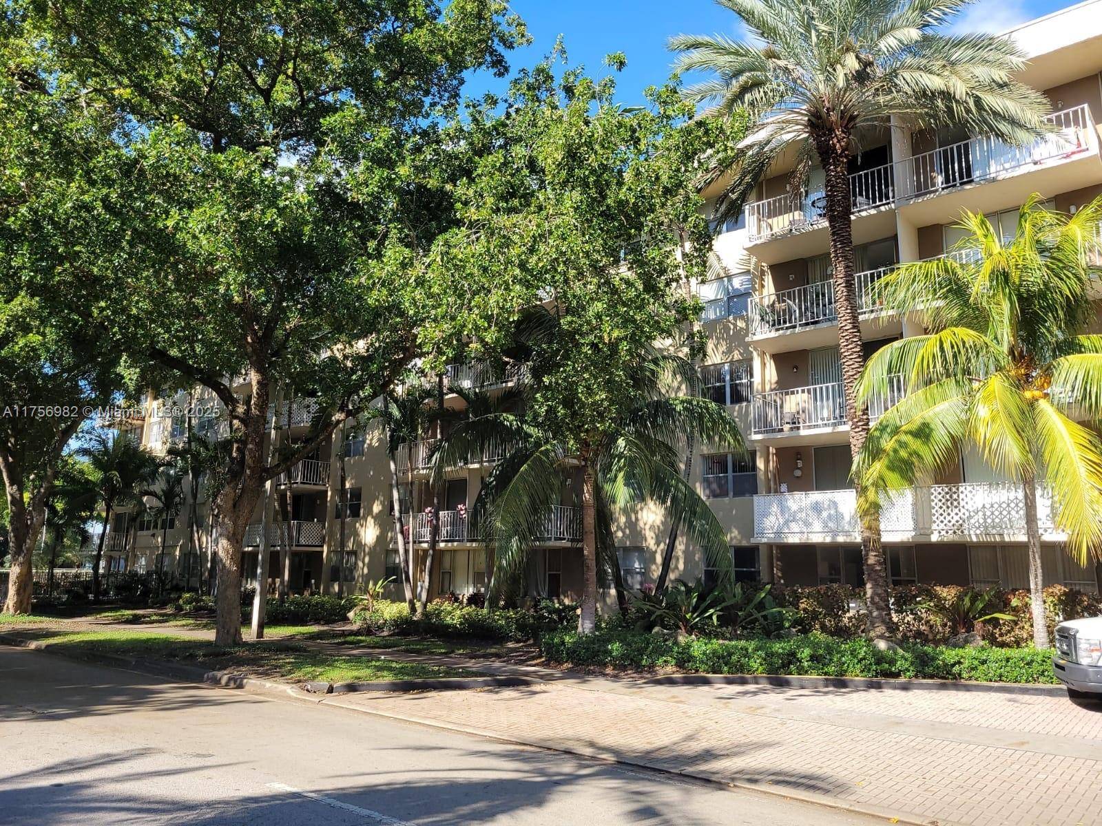 North Miami, FL 33181,1805 Sans Souci Blvd #220
