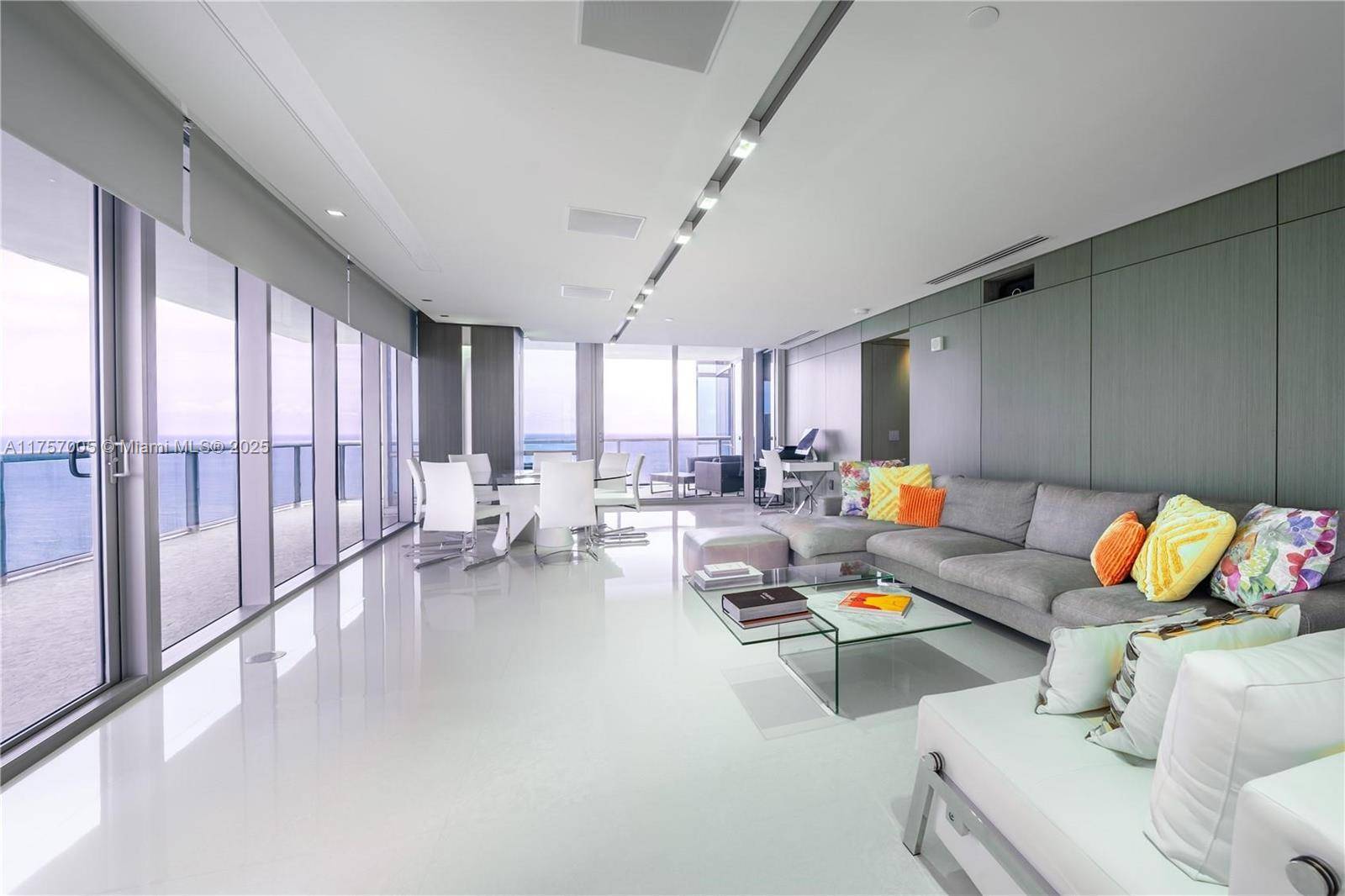 Sunny Isles Beach, FL 33160,17121 Collins Ave #4208