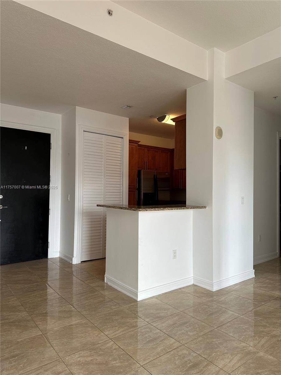 Coral Gables, FL 33134,1805 PONCE DE LEON BLVD #827