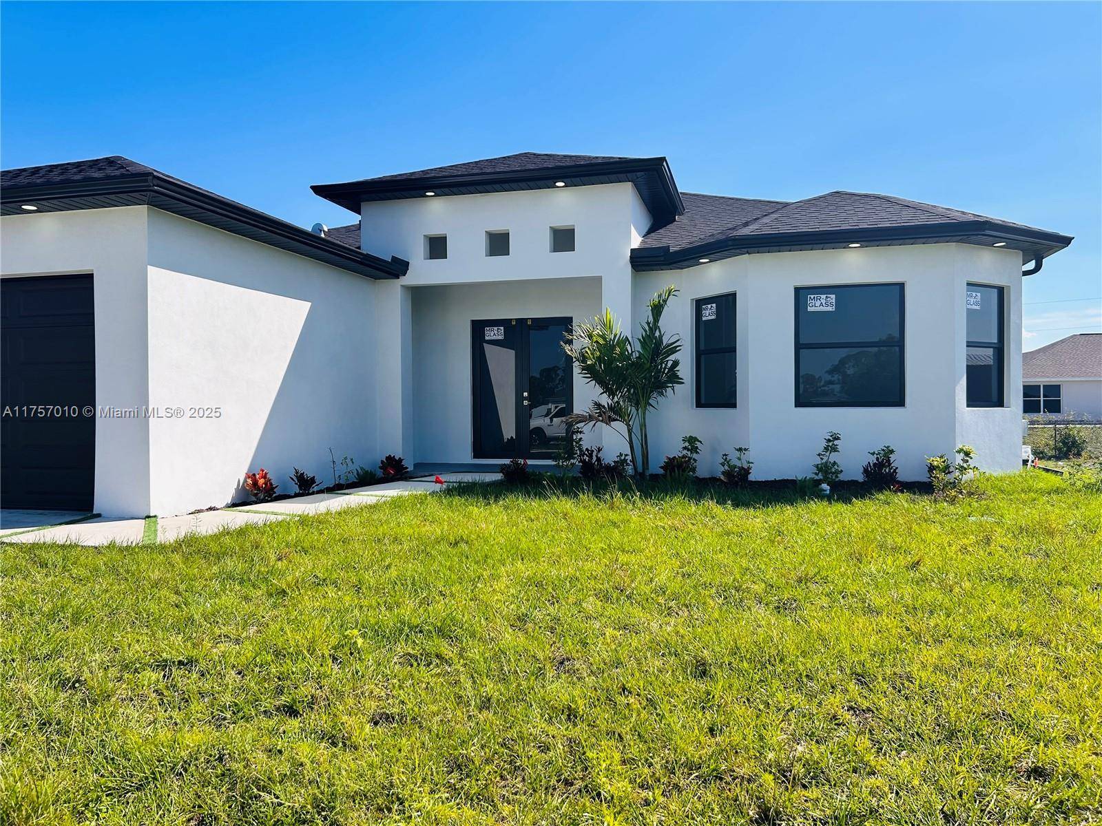 Lehigh Acres, FL 33974,472 Rajah St