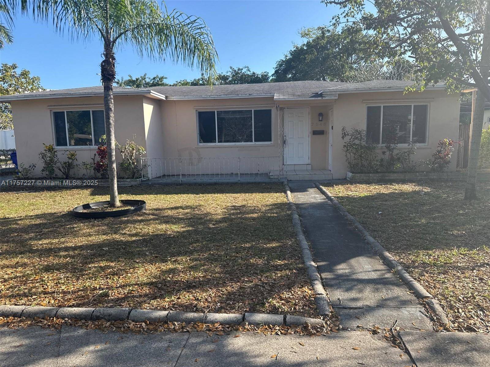 Hollywood, FL 33020,2648 Washington St