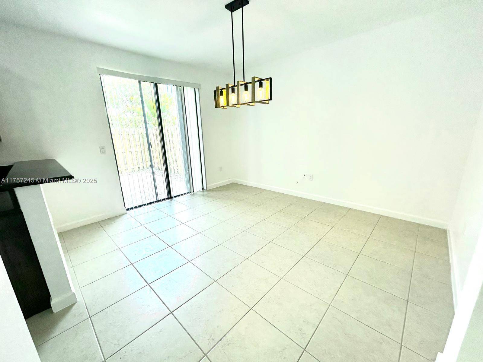 Doral, FL 33178,8785 NW 116th Ct