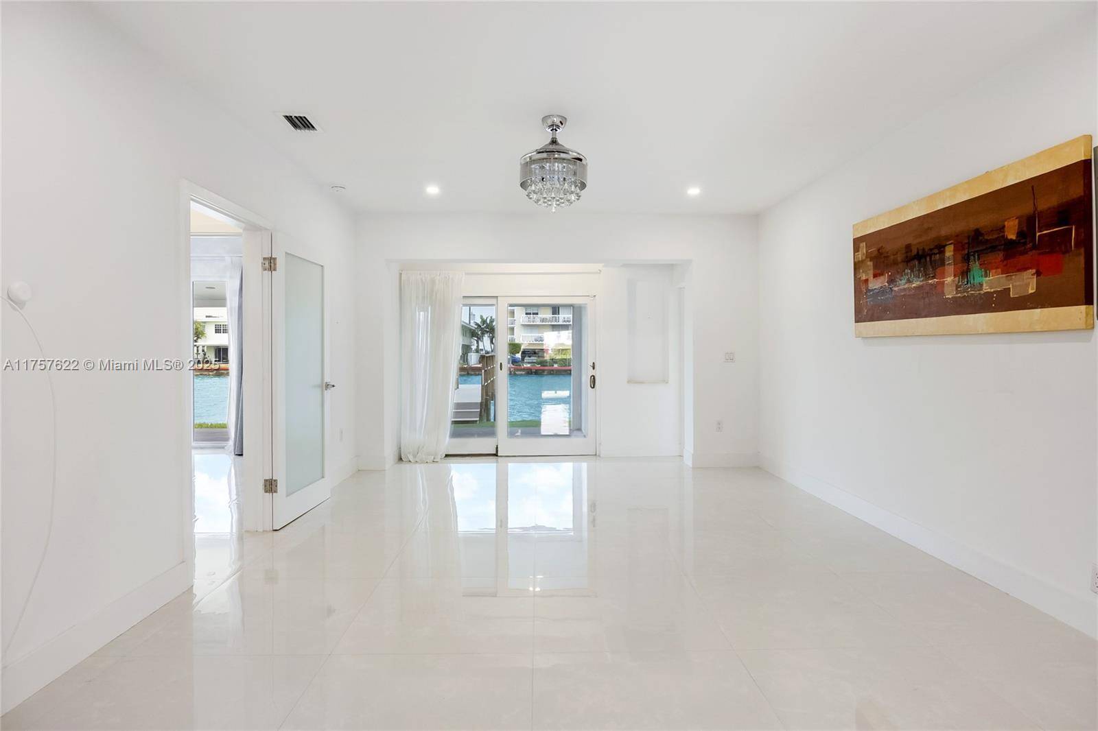 Miami Beach, FL 33141,8533 Crespi Blvd