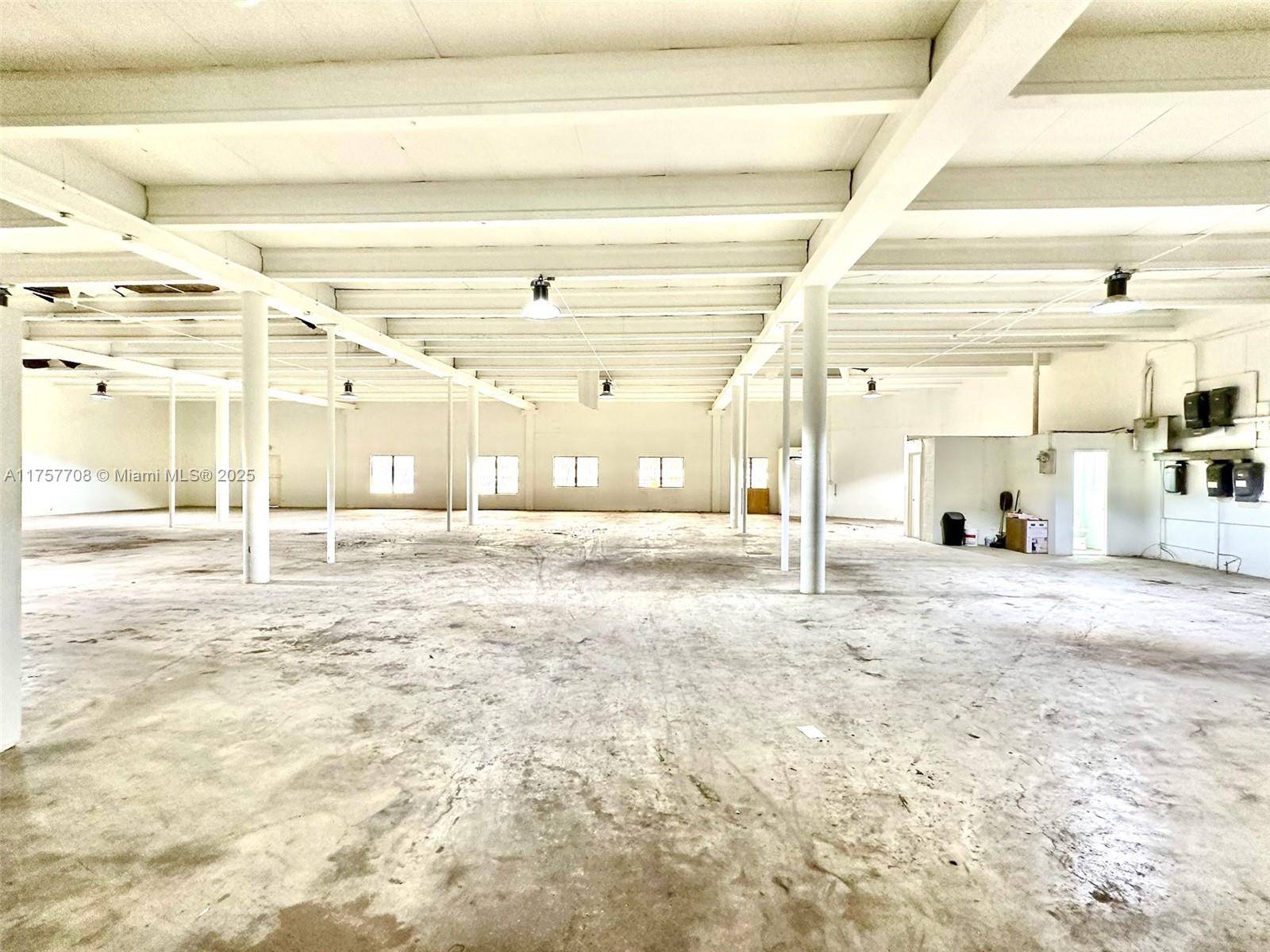Miami, FL 33142,1300 NW 29th St