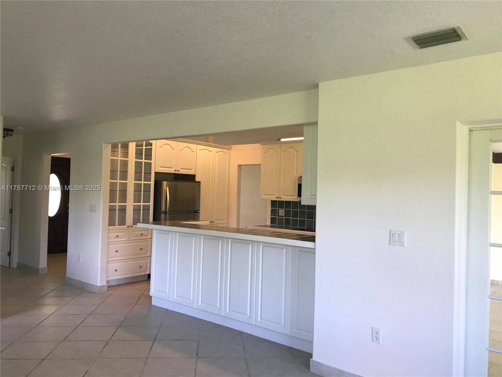 Homestead, FL 33031,22171 SW 274th St