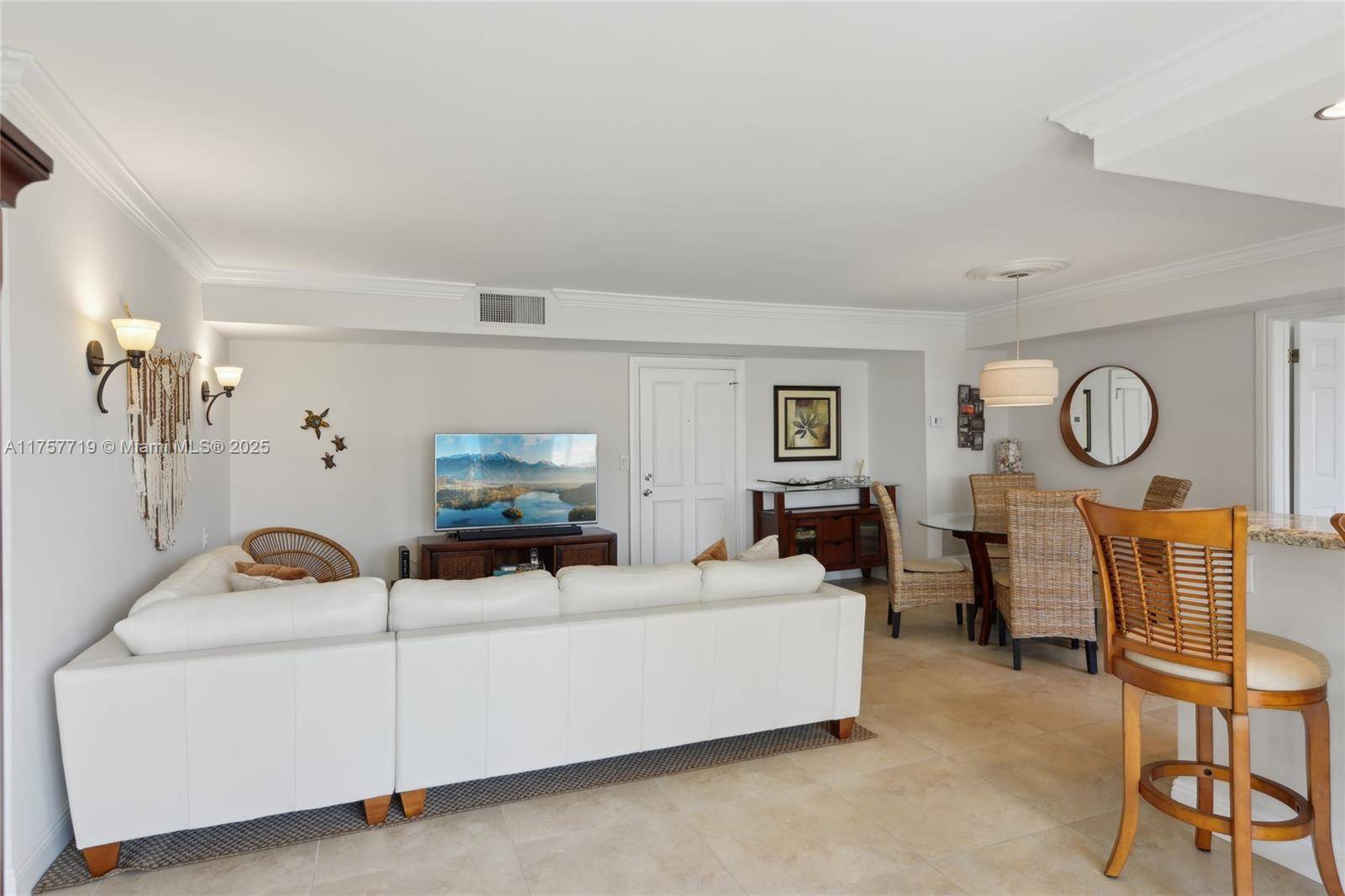 Hillsboro Beach, FL 33062,1236 Hillsboro Mile #403
