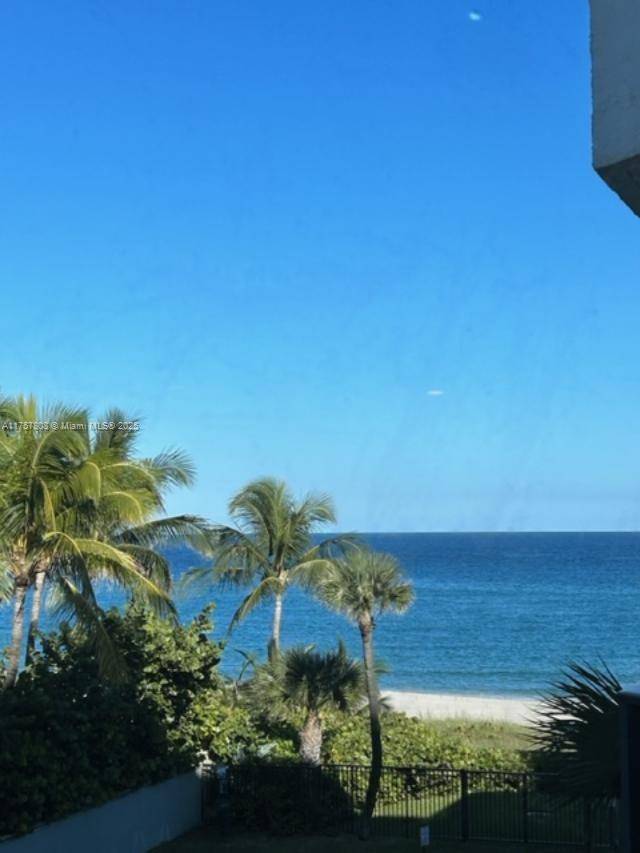 Highland Beach, FL 33487,2565 S Ocean Blvd #205N