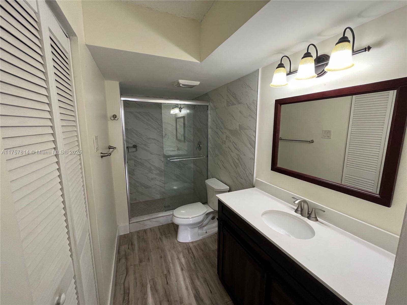 Lauderhill, FL 33319,3671 Environ Blvd #270