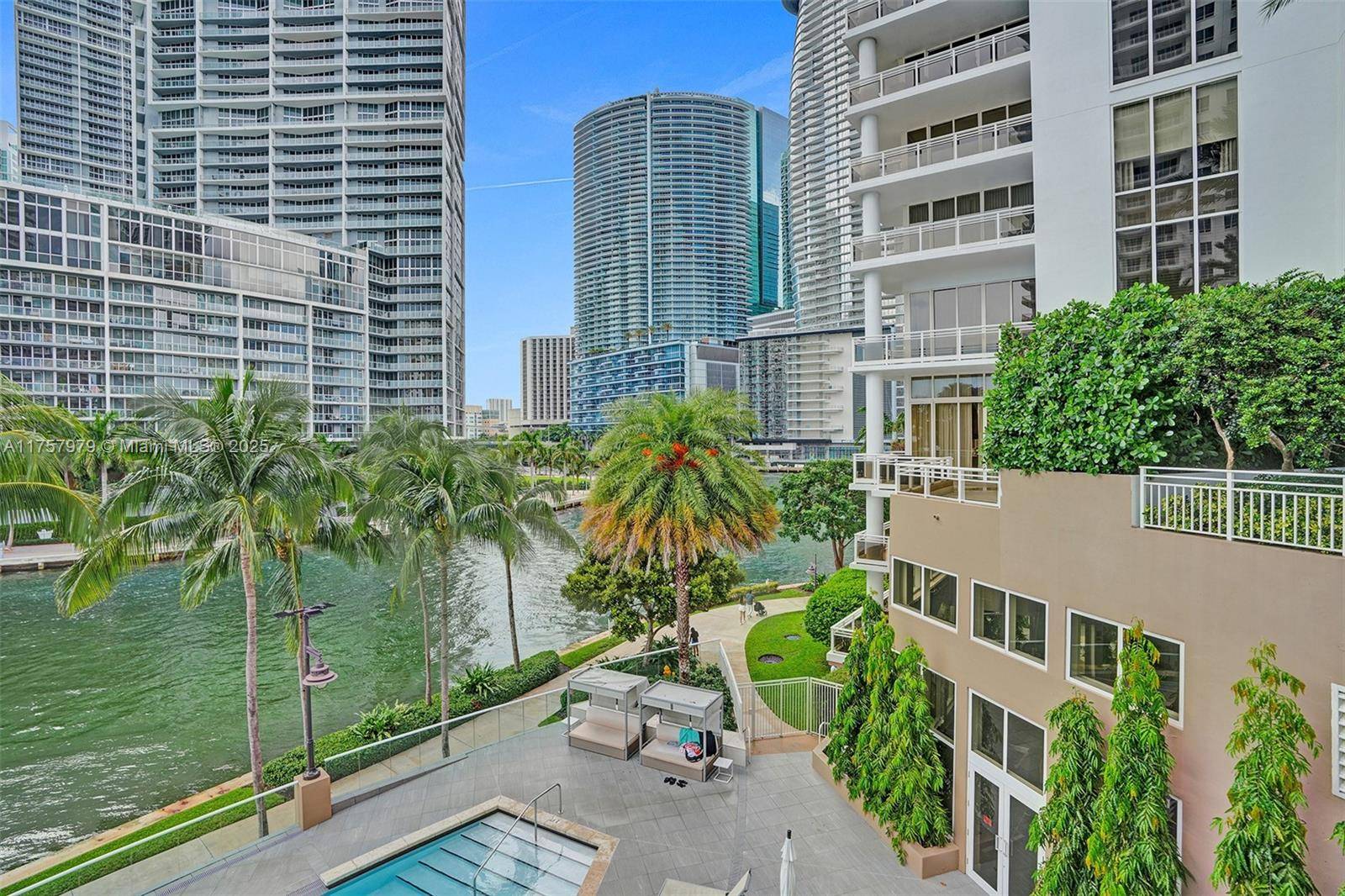 Miami, FL 33131,901 Brickell Key Blvd #1505