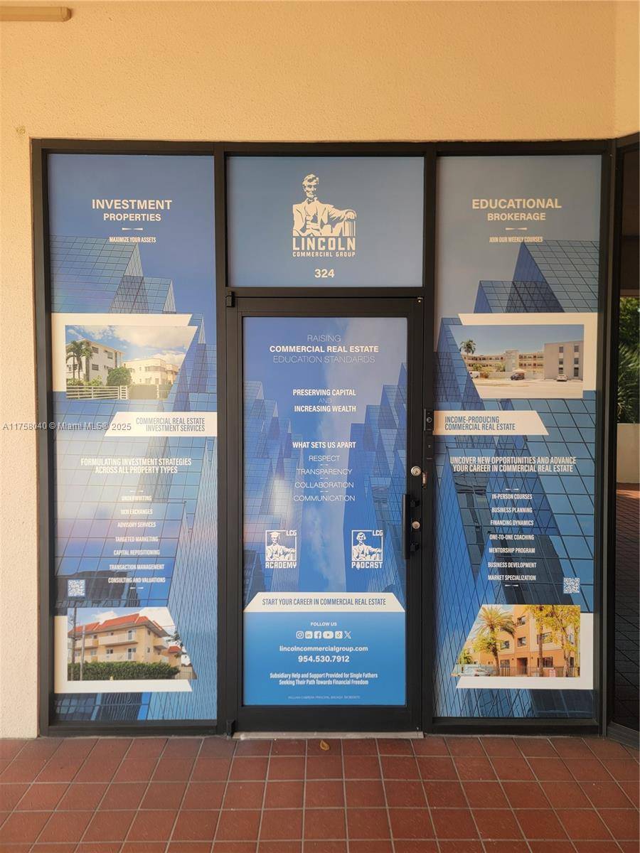 Plantation, FL 33324,270 S University Dr #324