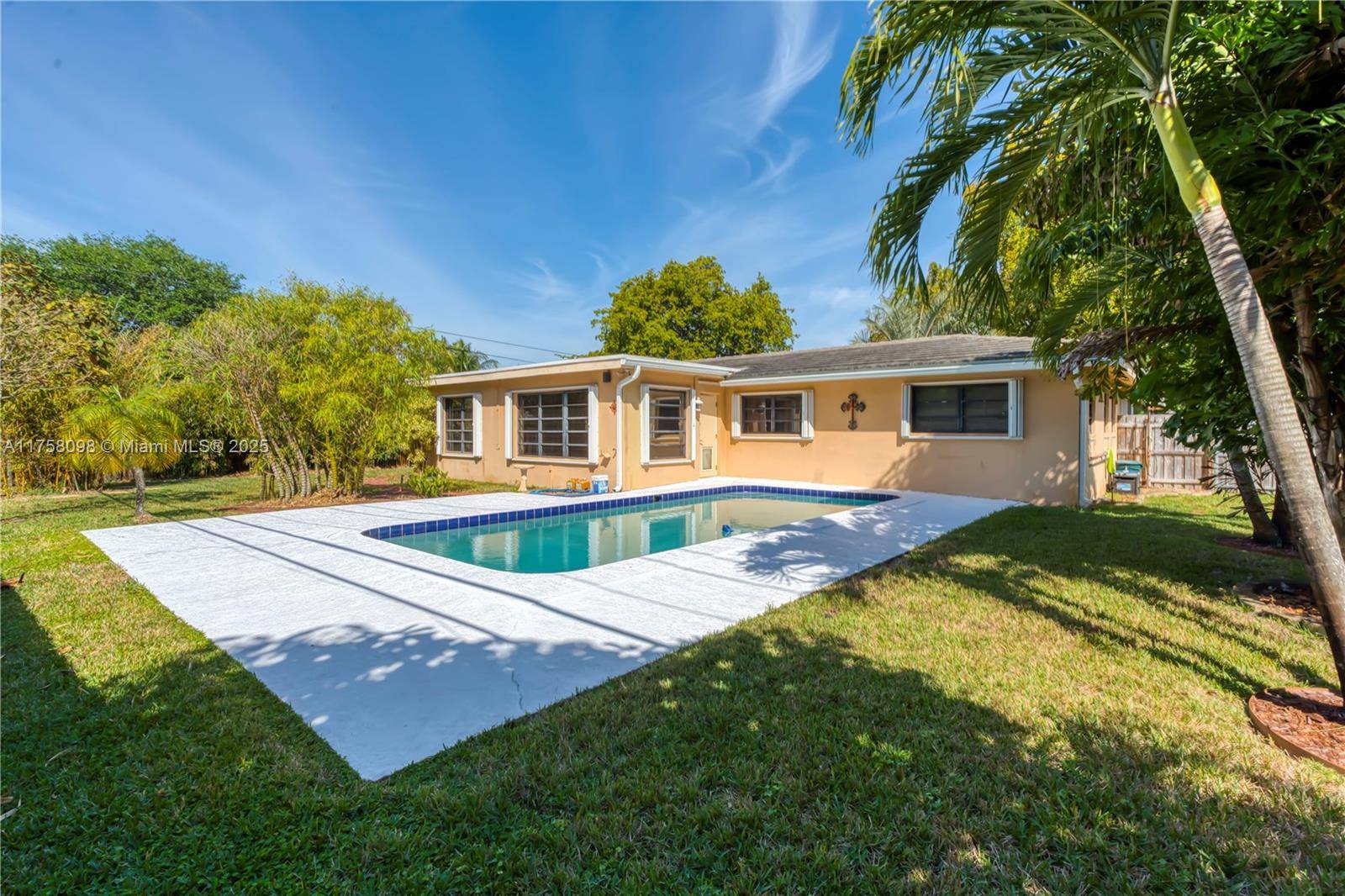 Plantation, FL 33317,5350 Balsam Ter