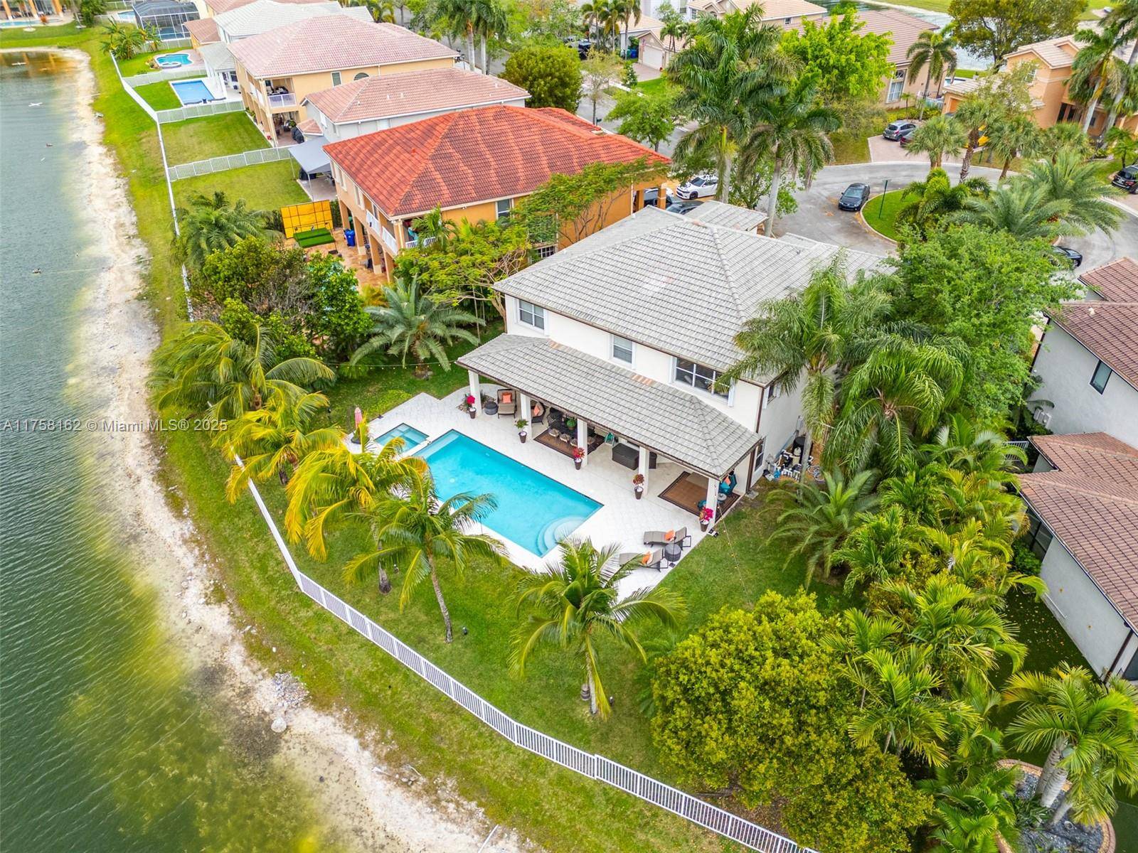 Miramar, FL 33029,5383 SW 186th Way