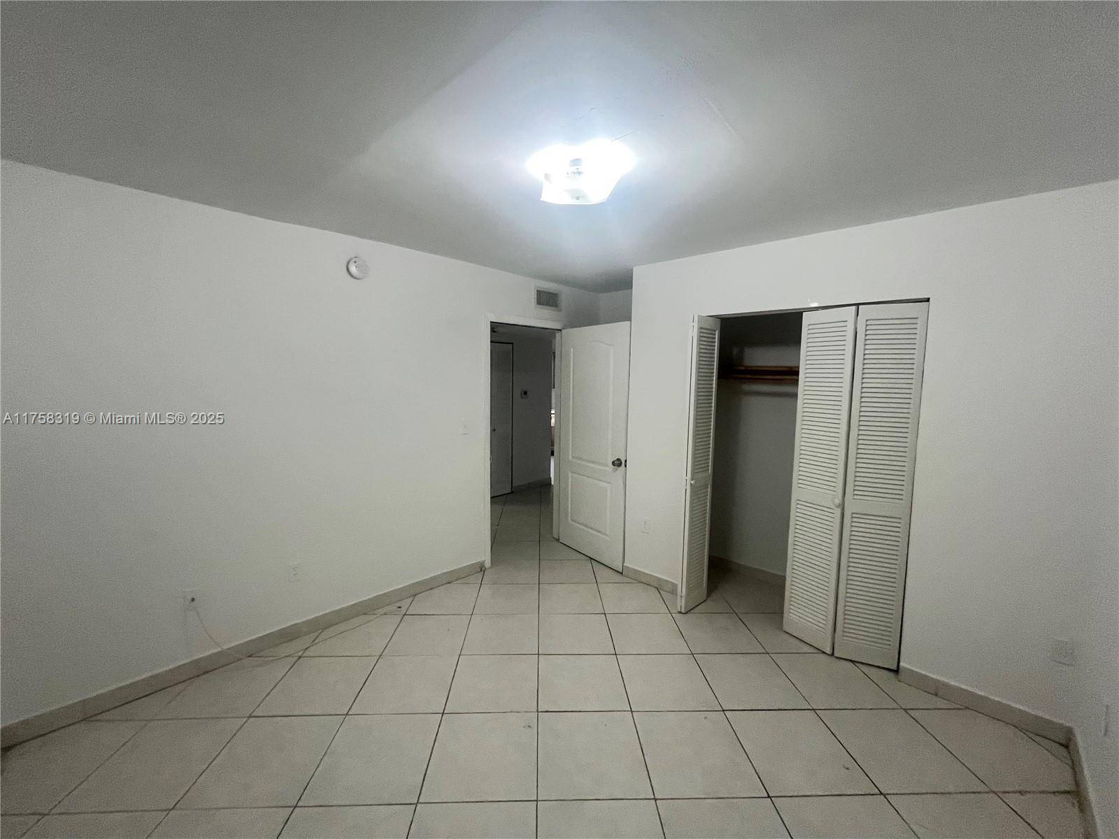 Miami, FL 33126,181 NW 47th Ave #26