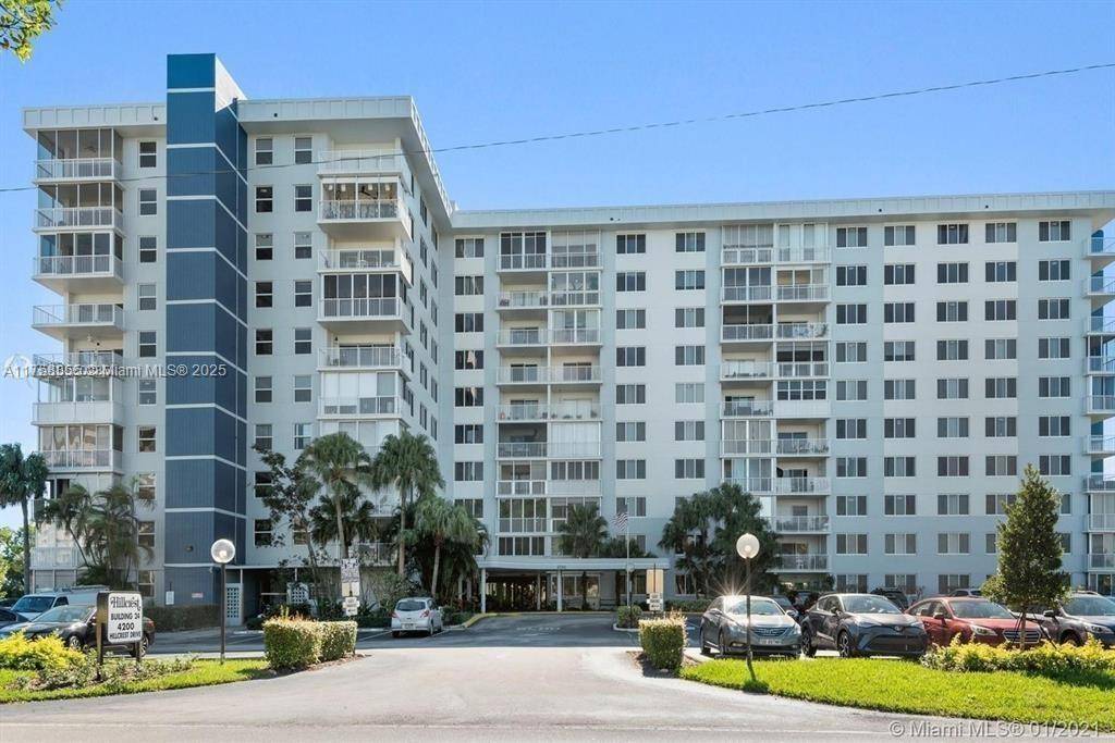 Hollywood, FL 33021,4200 Hillcrest Dr #800