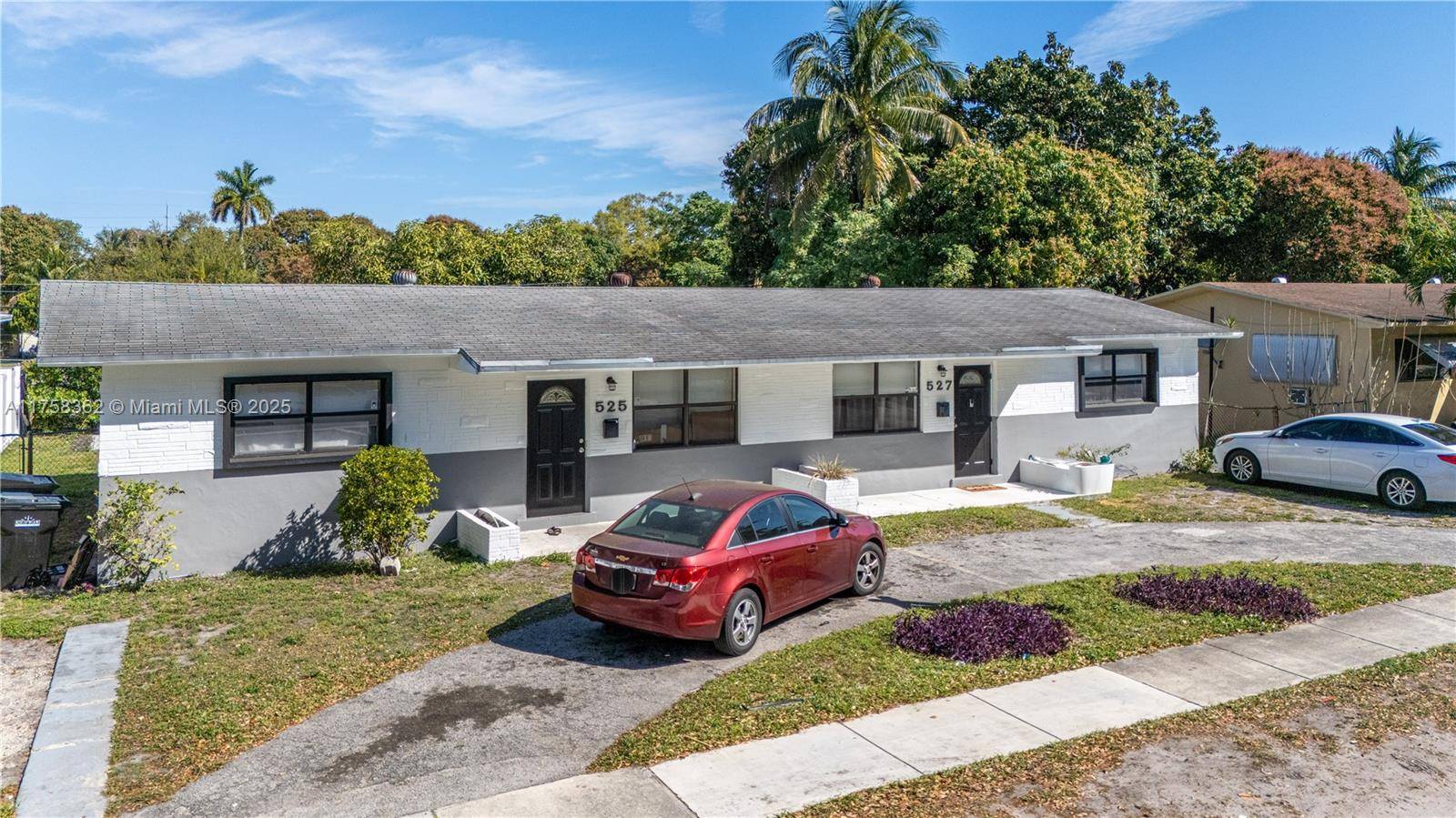 North Miami, FL 33161,525 NE 132nd Ter