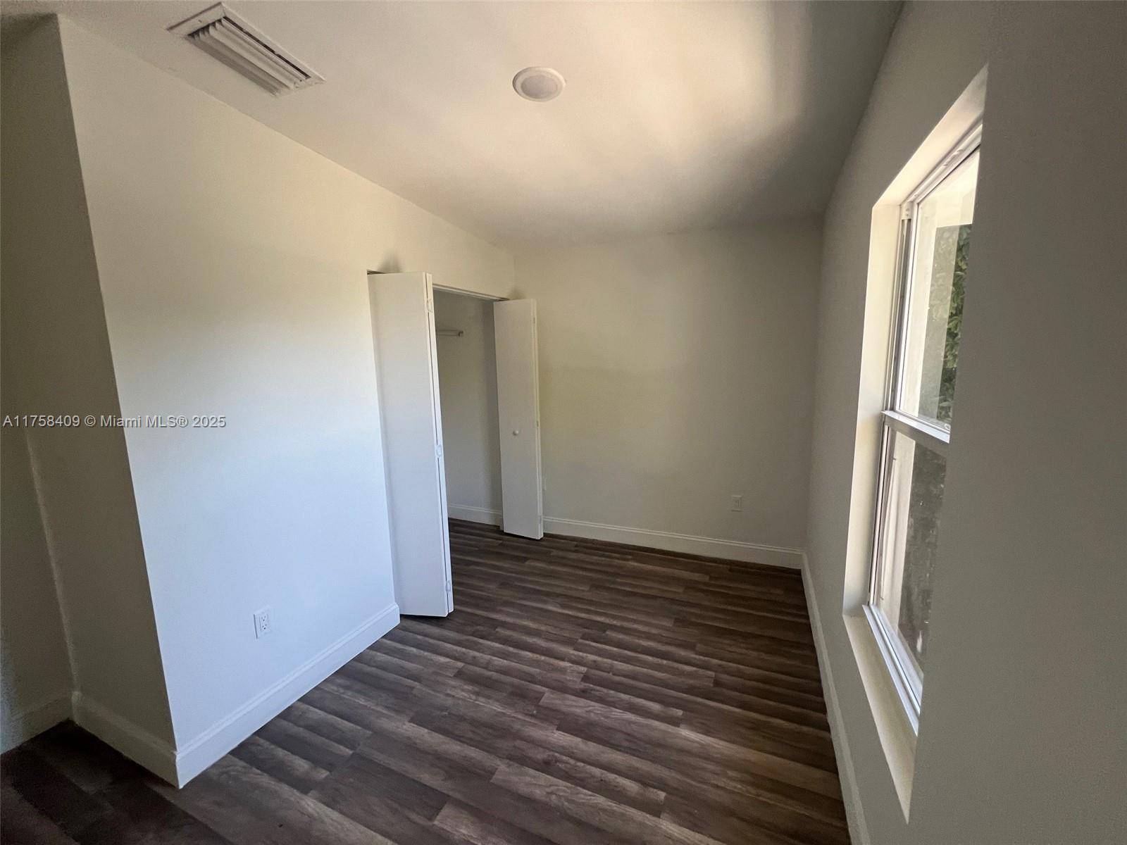 Miami, FL 33142,5991 NW 14th Ave #2