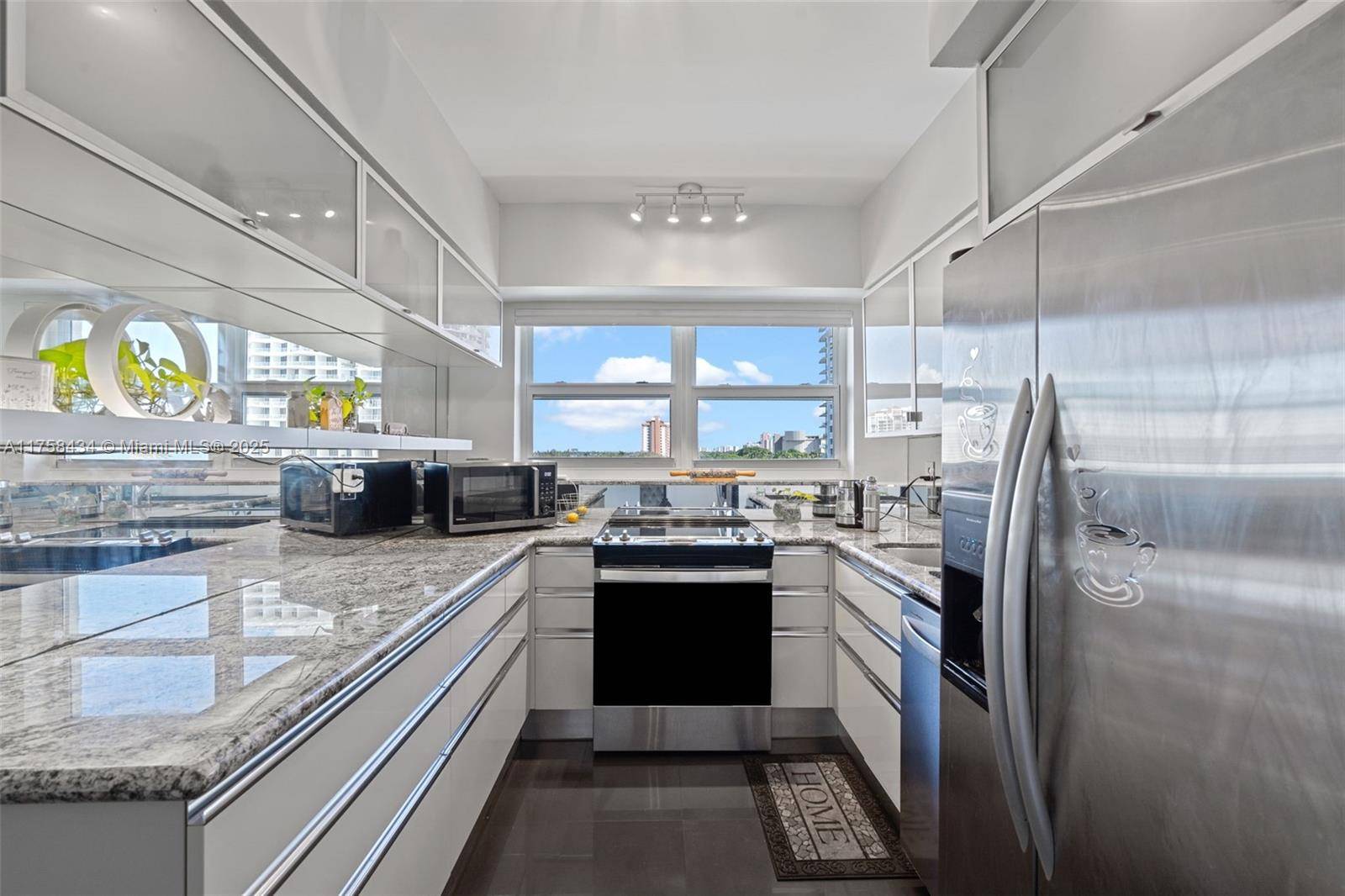 Fort Lauderdale, FL 33304,3003 Terramar St #701