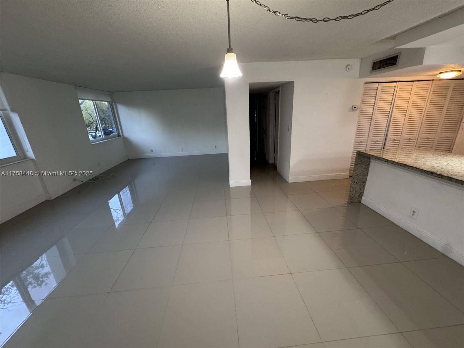 Miami, FL 33156,9143 SW 77th Ave #B208