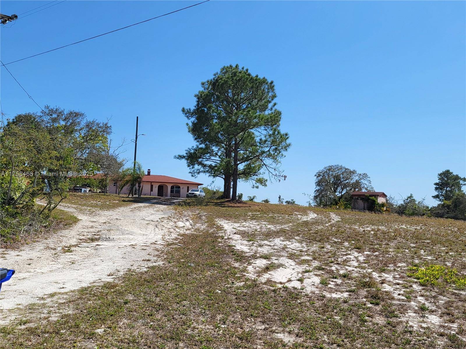 Lake Placid, FL 33960,21 Gould Road E