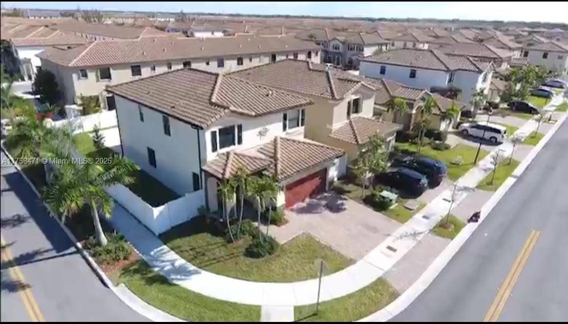 Hialeah, FL 33018,3533 W 88th St #0