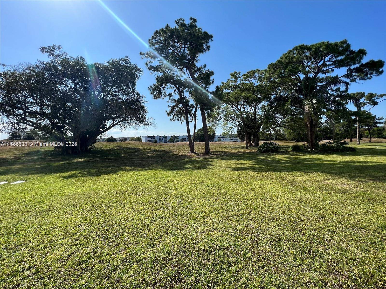 Deerfield Beach, FL 33442,1011 Ellesmere A #1011