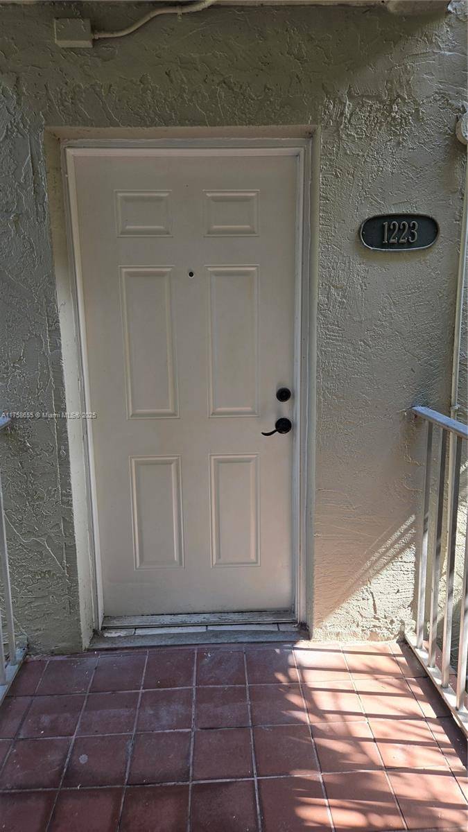 Hialeah Gardens, FL 33016,10090 NW 80th Ct #1223