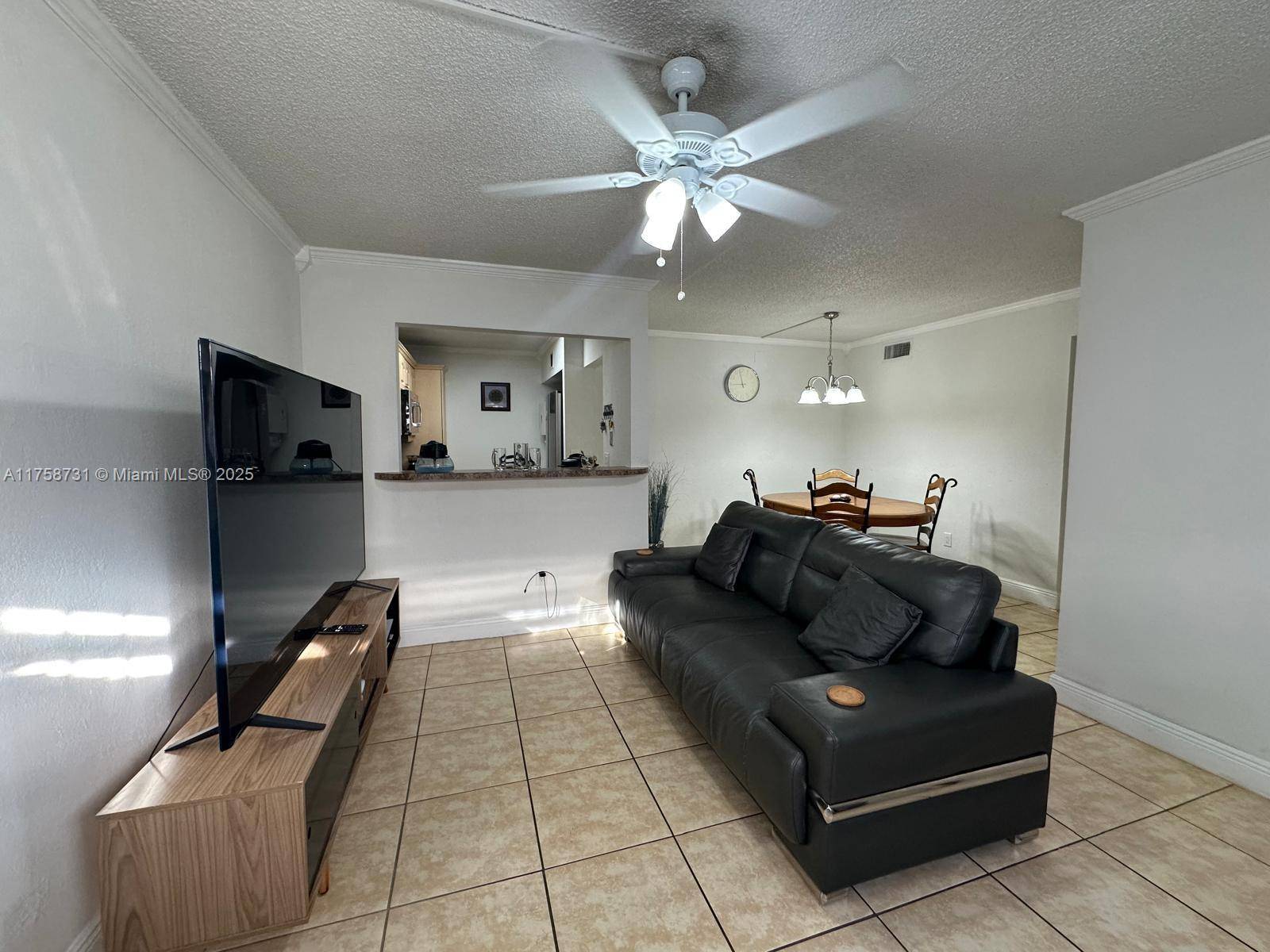Hialeah, FL 33016,6705 W 26th Dr #13-7