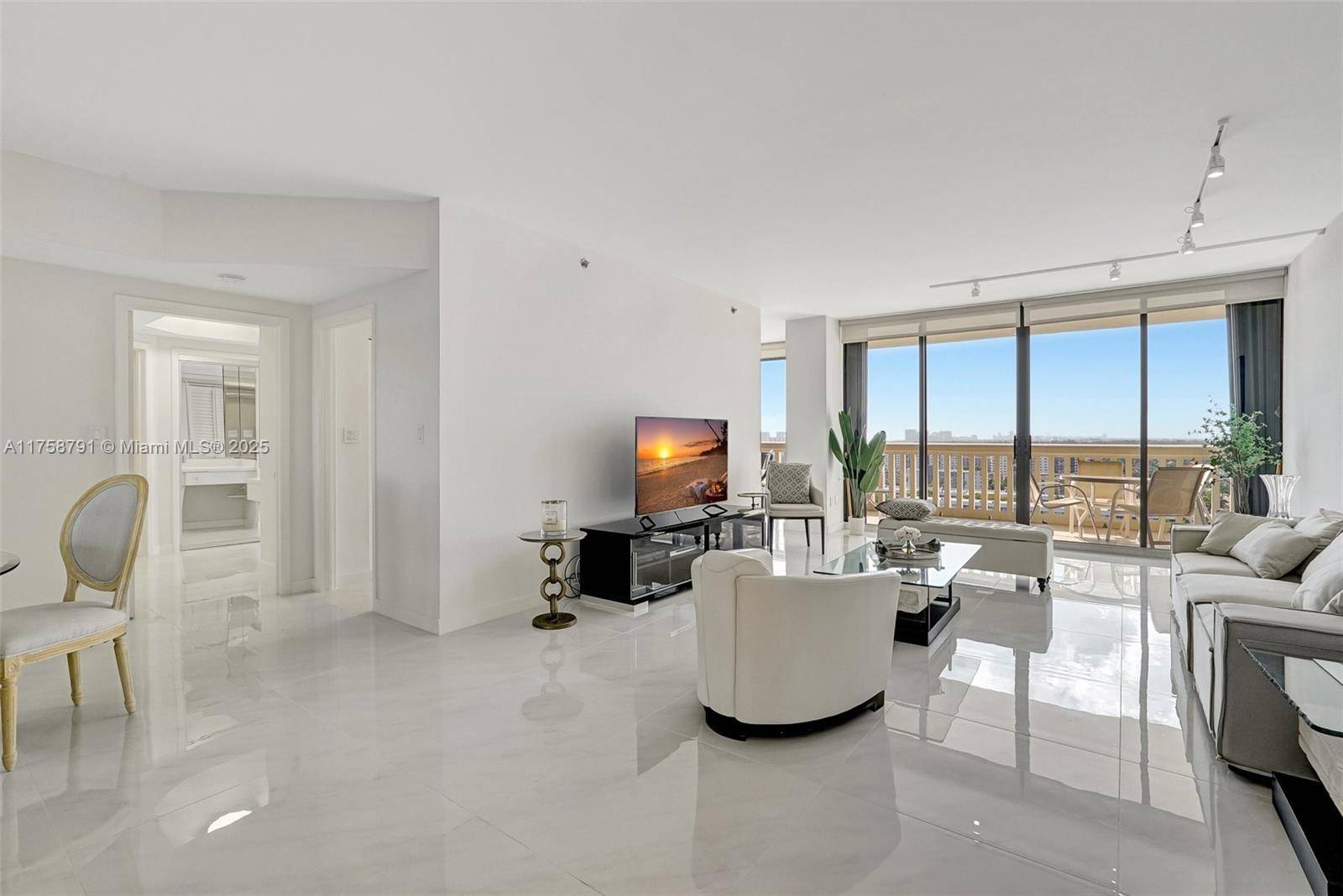 Aventura, FL 33160,2000 Island Blvd #1603