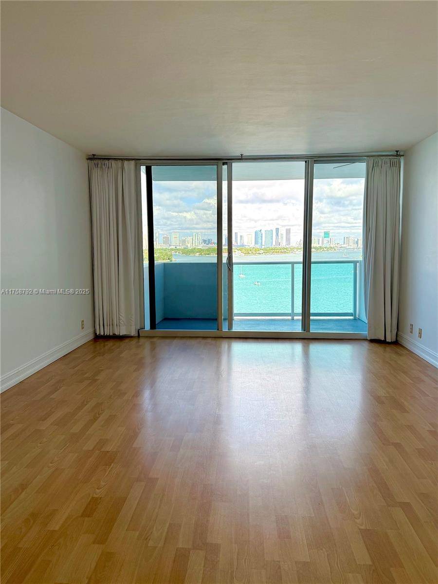 Miami Beach, FL 33139,1200 West #904