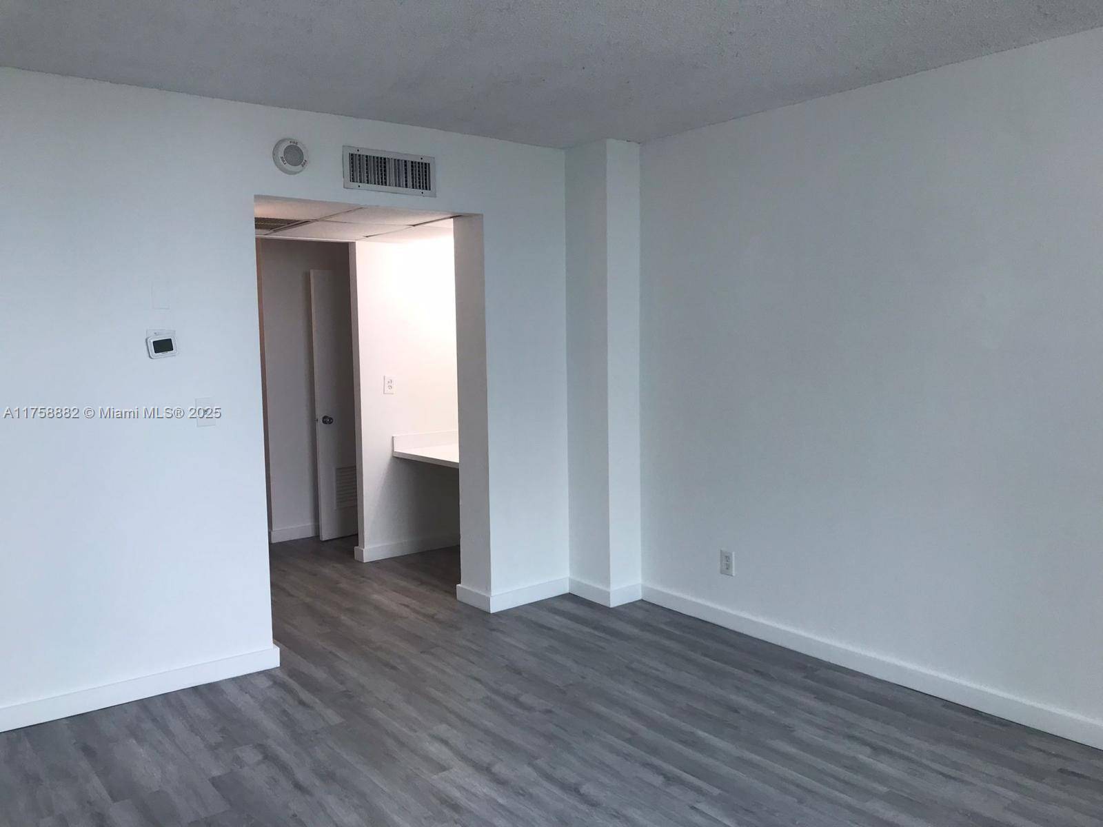 Sunny Isles Beach, FL 33160,19380 Collins Ave #1018