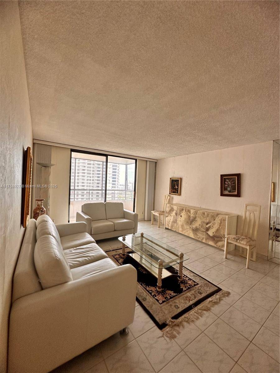 Hallandale Beach, FL 33009,600 Three Islands Blvd #1015