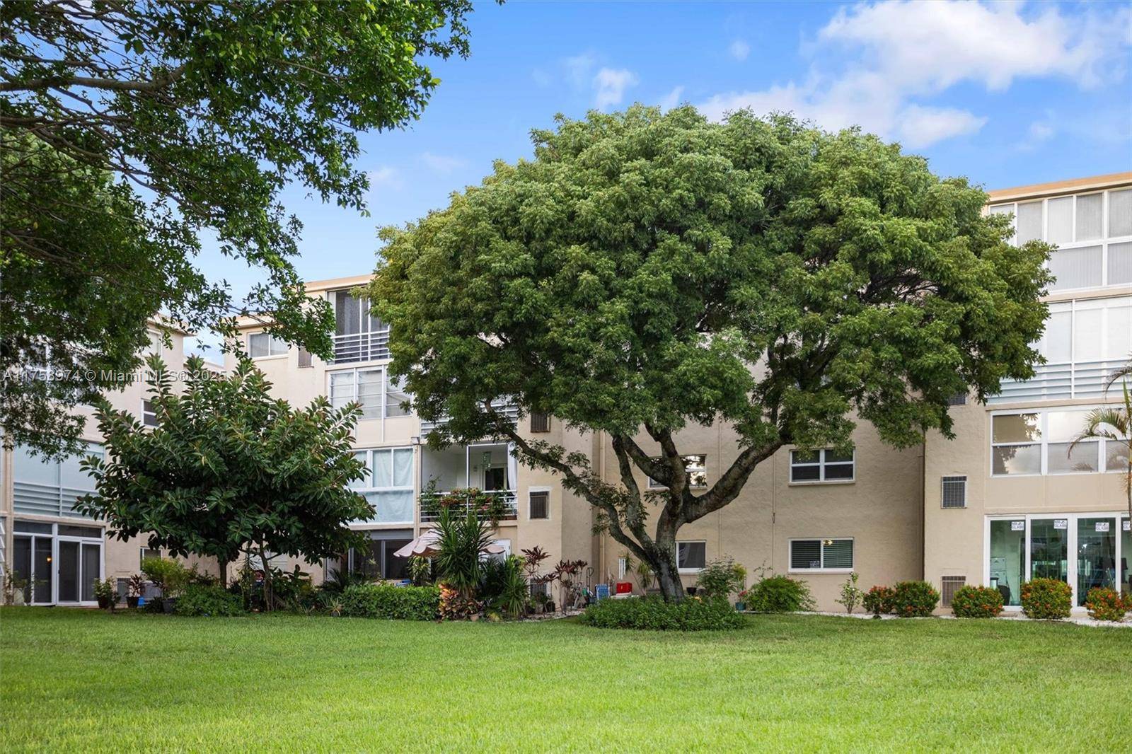 Boynton Beach, FL 33435,330 NE 26th Ave #4160