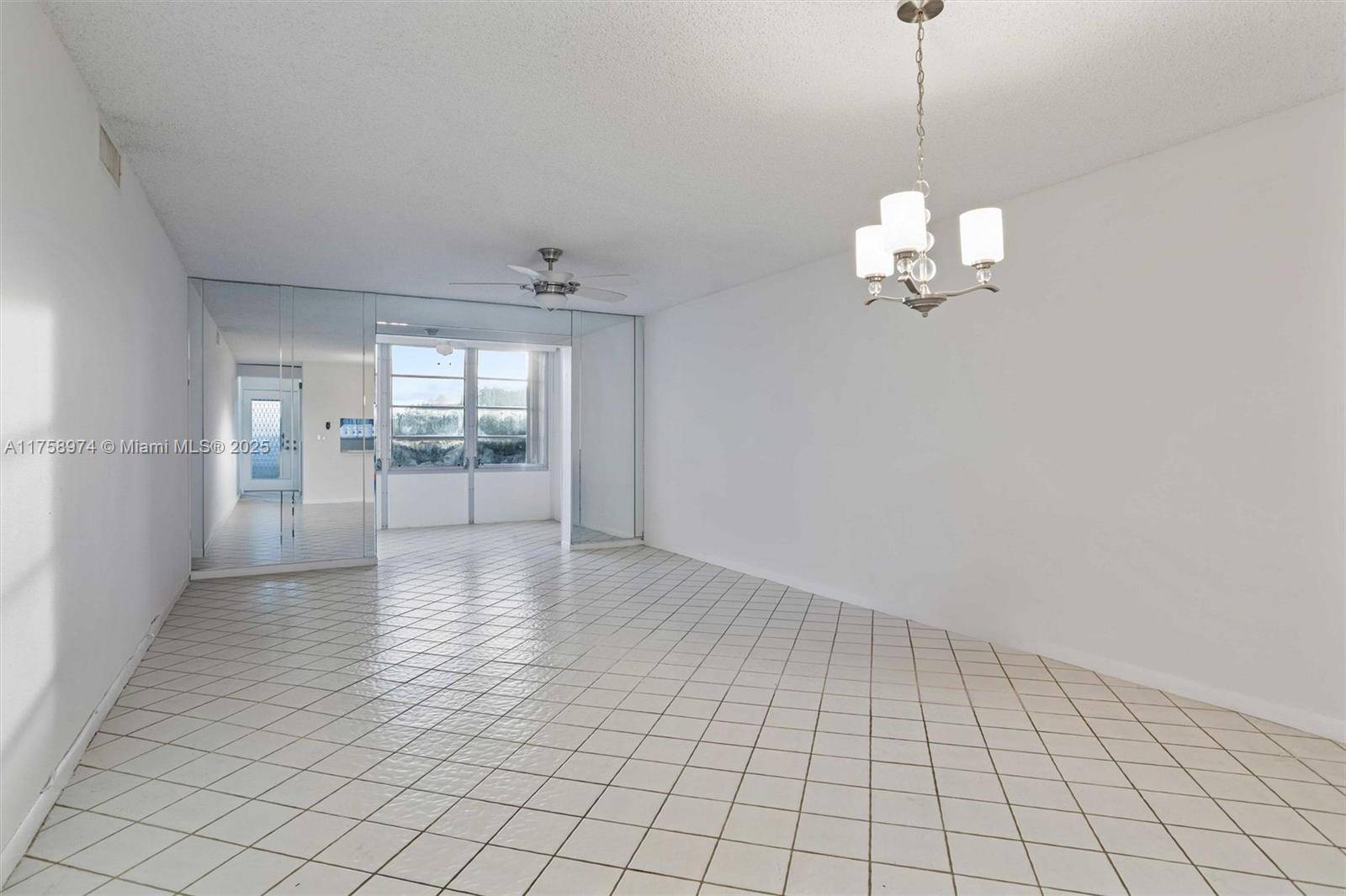 Boynton Beach, FL 33435,330 NE 26th Ave #4160