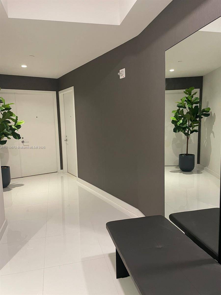 Miami, FL 33132,851 NE 1st Ave #1401