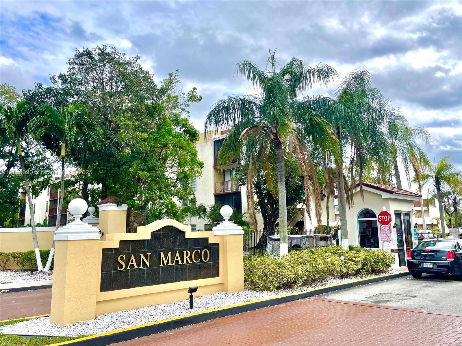 Miami, FL 33172,8850 Fontainebleau Blvd #404