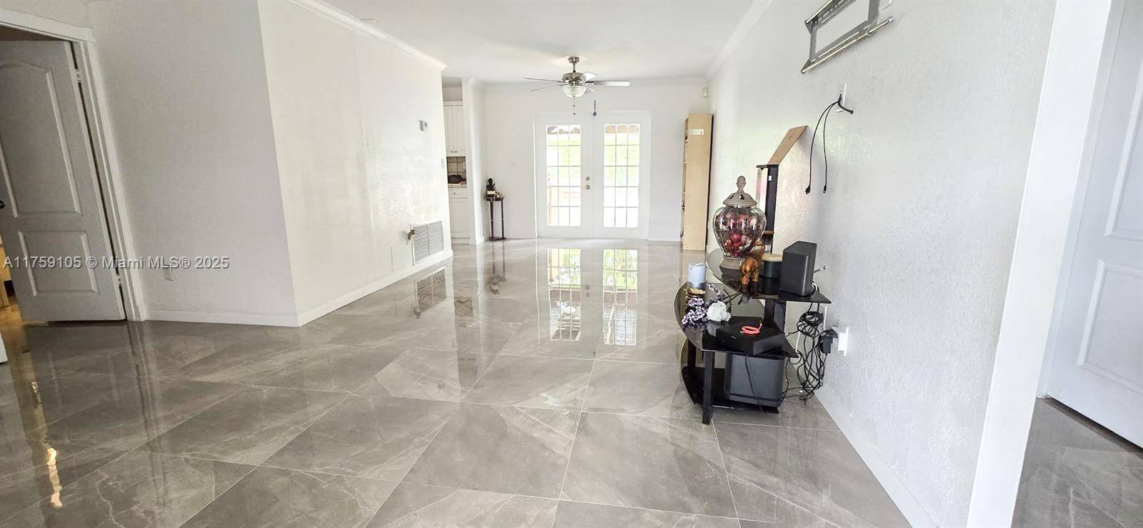 Miami, FL 33193,7115 SW 147th Ct
